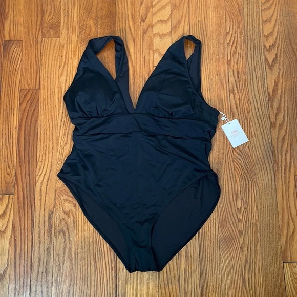 Andie Swim The Medium Coverage Mykonos One Piece Swimsuit Black size XL NWT - Picture 3 of 7